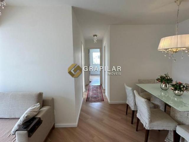 Apartamento à Venda no Bairro Vila Izabel