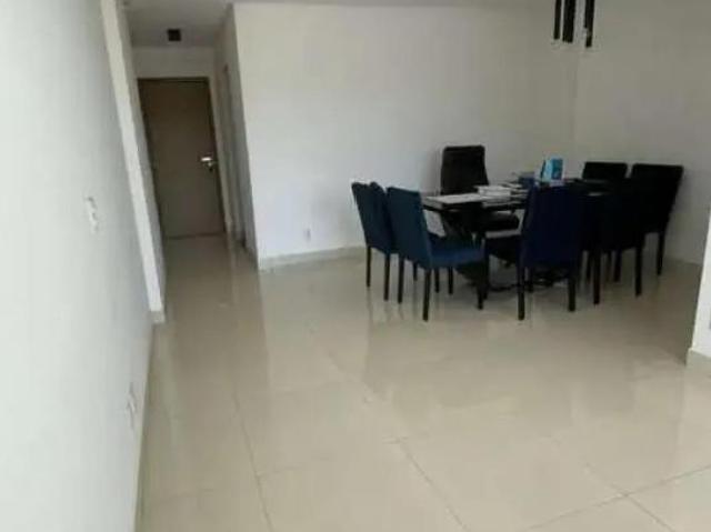 Apartamento à venda no bairro Vila Santa Isabel Anápolis/GO