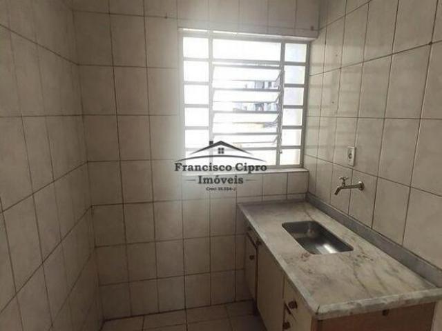 Apartamento à venda no bairro Walter Arantes Vila Indiana Guaratinguetá/SP