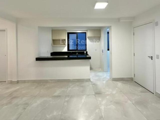Apartamento à venda no bairro Ana Lúcia