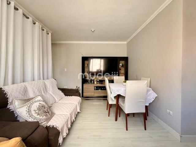 Apartamento à venda no bairro Boneca do Iguaçu São José dos Pinhais/PR