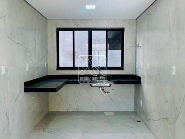 Apartamento à venda no bairro Campo Alegre Conselheiro Lafaiete/MG