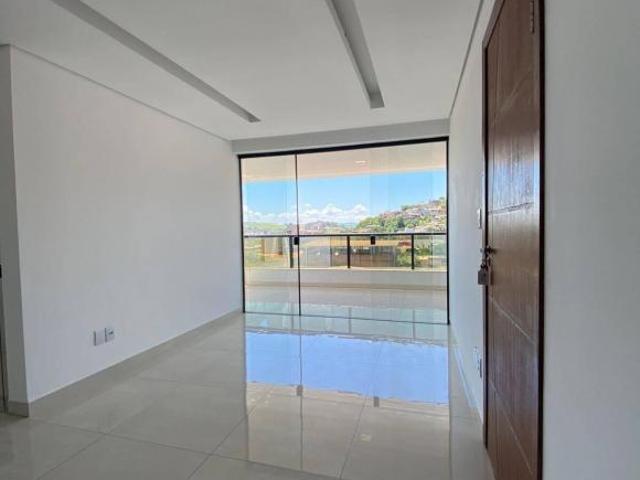 Apartamento à venda no bairro Caravelas – COD 1111