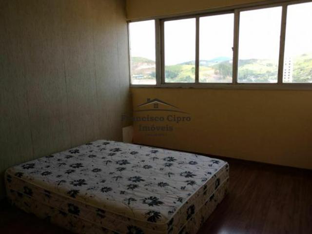 Apartamento à venda no bairro Centro Guaratinguetá/SP