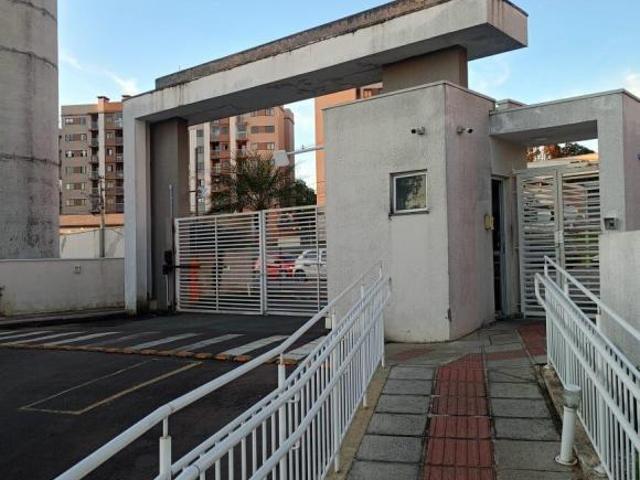 Apartamento à venda no bairro Colônia Rio Grande São José dos Pinhais/PR