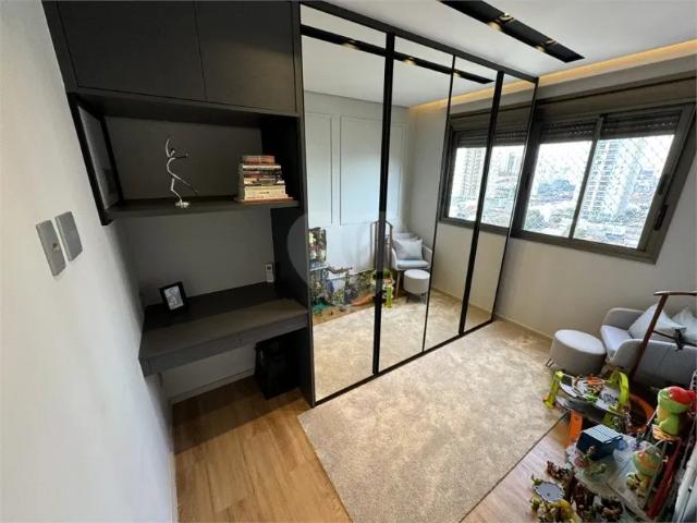 Apartamento a venda no bairro de Santa Terezinha