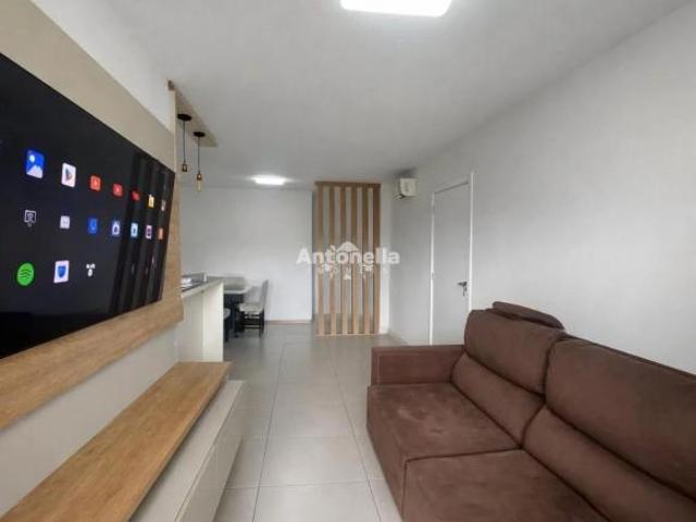 Apartamento à venda no bairro Desvio Rizzo