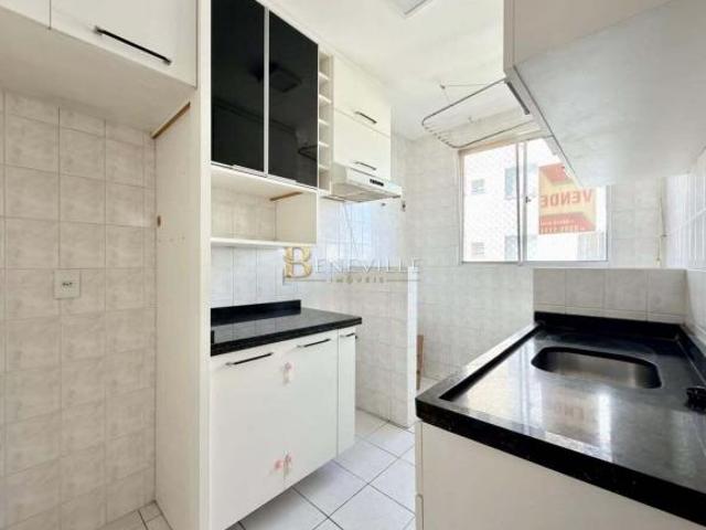 Apartamento à venda no bairro Iná em São José dos Pinhais