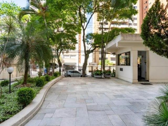 Apartamento à venda no bairro Indianópolis São Paulo/SP