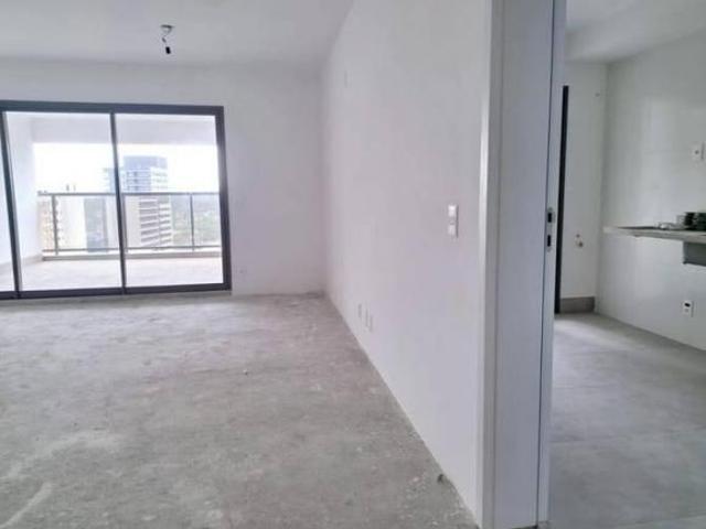 Apartamento à venda no bairro Jardim das Acácias em São Paulo/SP
