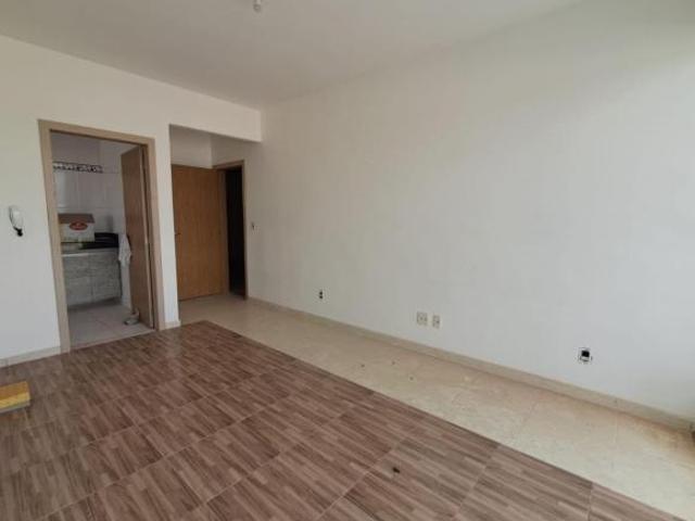 Apartamento à venda no bairro Jardim Imperial 65m² no Edifício Virginia