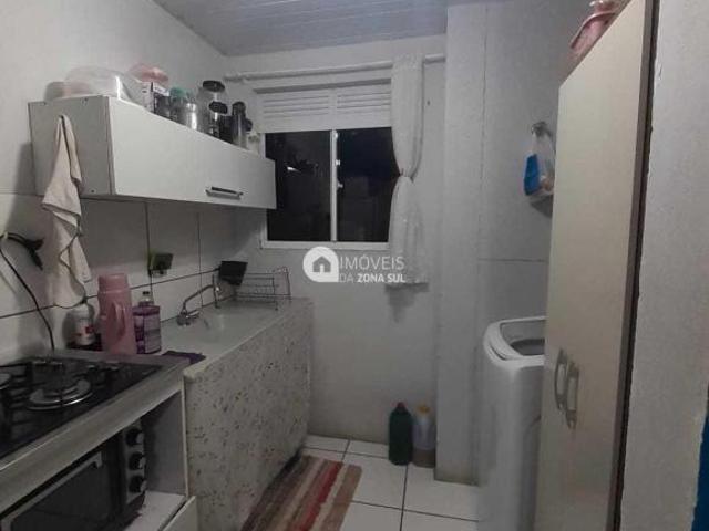 Apartamento à venda no bairro Restinga Porto Alegre/RS