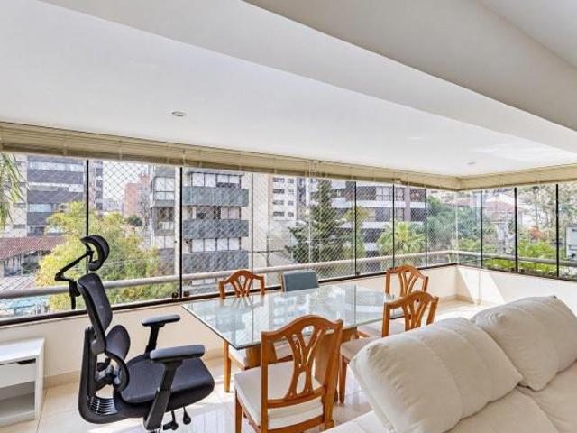 Apartamento à venda no Bairro Rio Branco /Porto Alegre