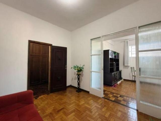 Apartamento à Venda no Bairro São Cristóvão em Belo Horizonte MG. Conj. IAPI
