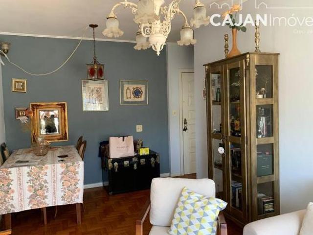 Apartamento à venda no bairro São João Porto Alegre/RS