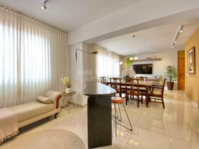 Apartamento à venda no bairro São Lucas