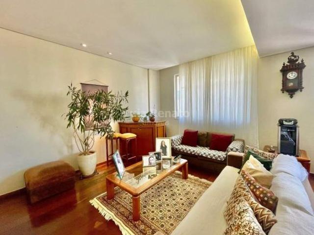 Apartamento à venda no bairro Santo Antônio