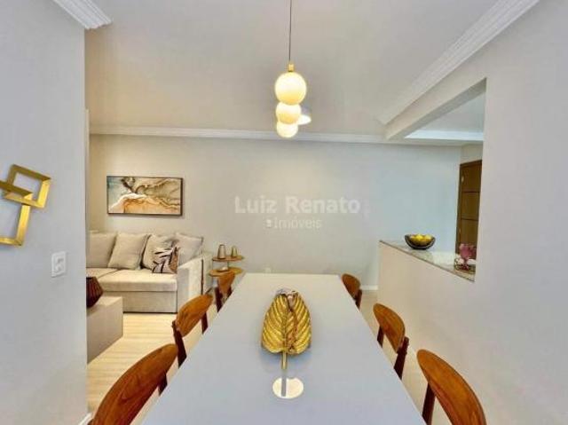Apartamento á venda no bairro Sagrada Família