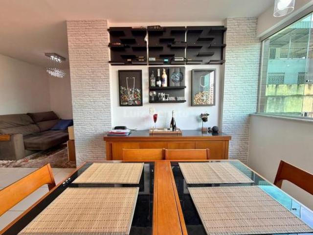 Apartamento à venda no bairro Sagrada Família