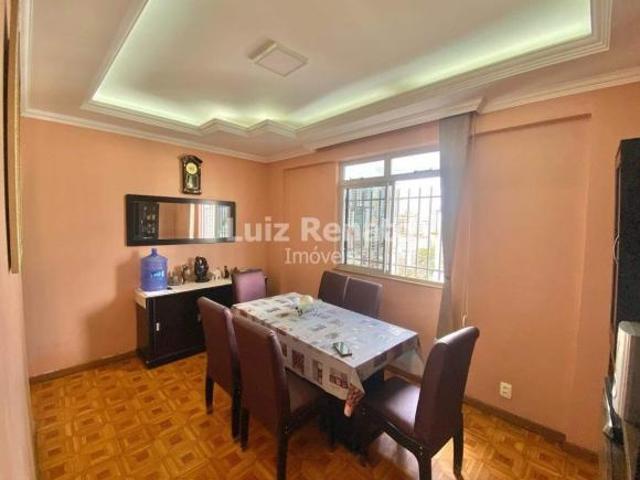 Apartamento à venda no bairro Silveira