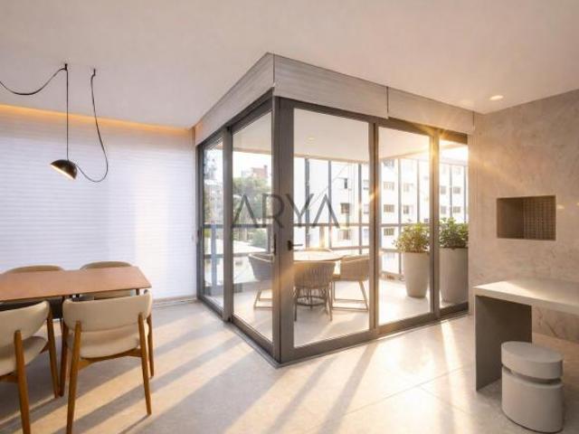 Apartamento à venda no Batel ARYA1