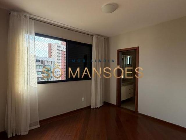 Apartamento à Venda no Belvedere, Belo Horizonte/MG — 160m², 3 Quartos, 2 Suítes, 4 Vagas e Lazer Co