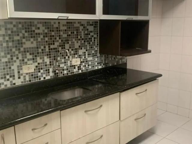 Apartamento à Venda no Bosque dos Eucaliptos Localização Privilegiada!