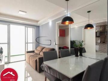 Apartamento à venda no Brás, São Paulo SP: 2 quartos, 1 sala, 1 banheiro, 1 vaga, 48m² de área. Apro