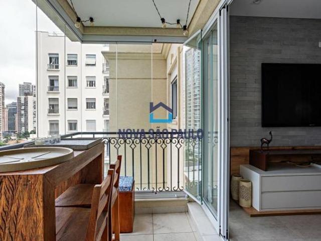 Apartamento a venda no Brooklin, com 3 dormitórios sendo 01 suite e 02 vagas de garagem
