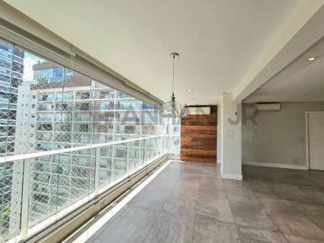 Apartamento à venda no Brooklin, São Paulo SP: 3 quartos, 3 suítes, 3 salas, 4 banheiros, 2 vagas de