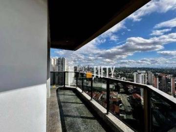 Apartamento à Venda no Campo Belo com 2 Suítes, 3 Vagas e 161m²