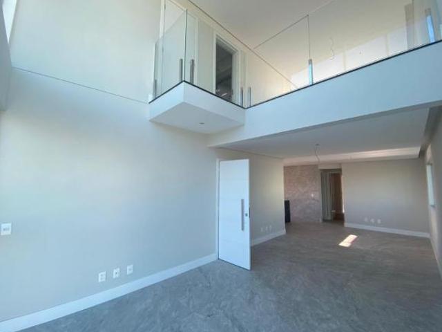 Apartamento à venda no Castelo