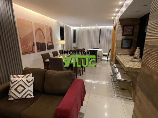 Apartamento à venda no Castelo