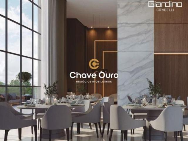 Apartamento à venda no Centro