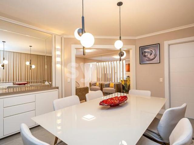 Apartamento à venda no Centro
