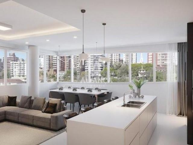 Apartamento à venda no Centro