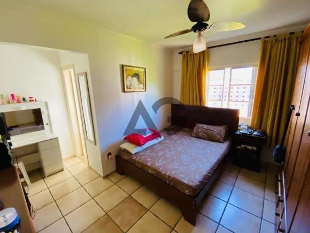 Apartamento à venda no Centro