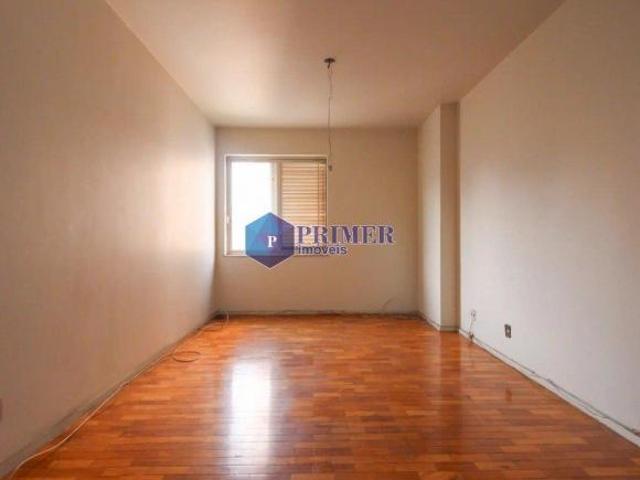 Apartamento à venda no Centro