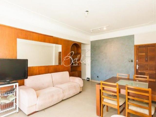 Apartamento à venda no Centro