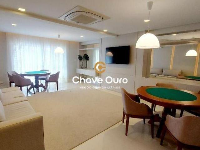 Apartamento à venda no Centro