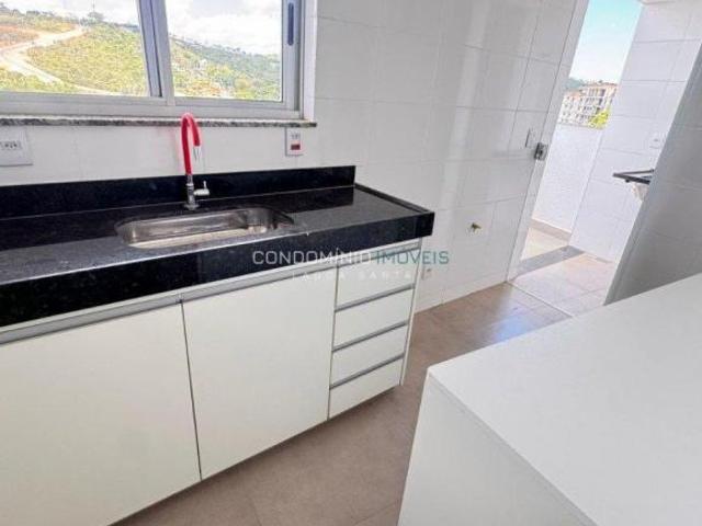 Apartamento à venda no Centro