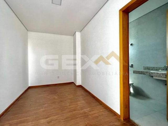 Apartamento à venda no Centro