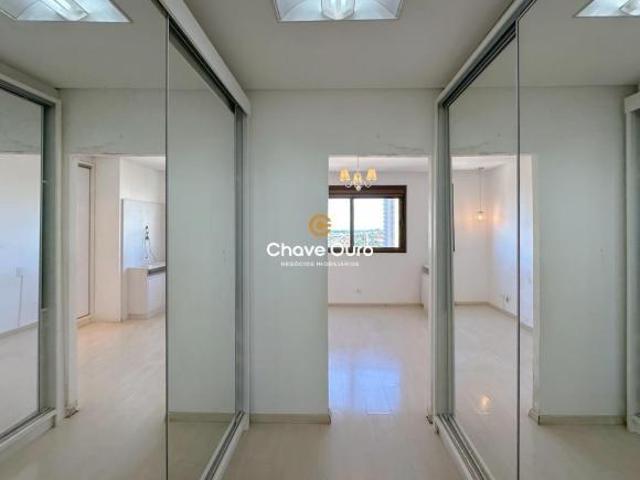 Apartamento à venda no Centro