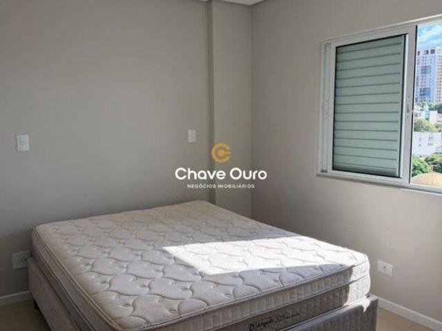Apartamento à venda no Centro