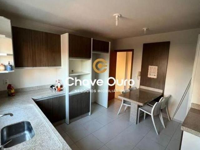 Apartamento à venda no Centro