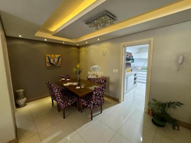 Apartamento à venda no Centro de Três Coroas RS: 3 quartos, 1 suíte, 2 salas, 2 banheiros, 1 vaga de