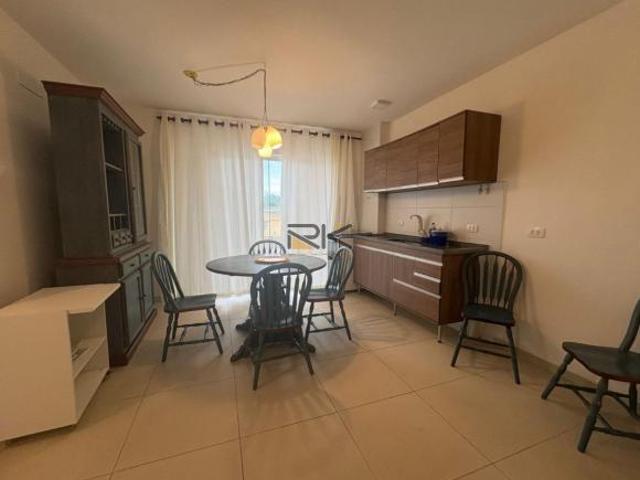 APARTAMENTO À VENDA NO CENTRO DE UBATUBA SP com 2 dormitórios,sala e cozinha