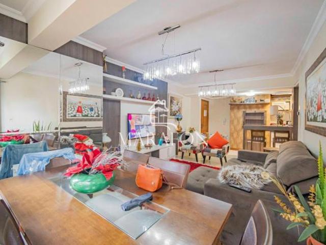 APARTAMENTO À VENDA NO CENTRO DE GRAMADO COM 2 DORMITÓRIOS!