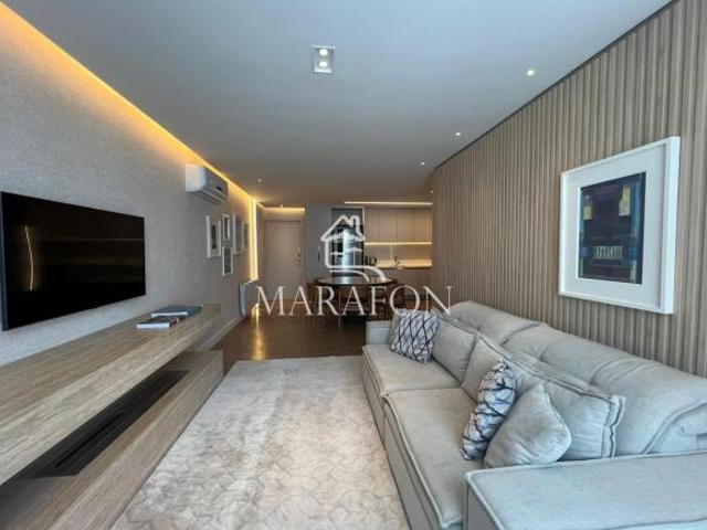 APARTAMENTO À VENDA NO CENTRO DE GRAMADO COM 2 DORMITÓRIOS