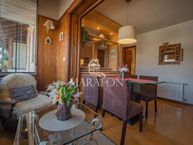 APARTAMENTO À VENDA NO CENTRO DE GRAMADO COM UM DORMITÓRIO